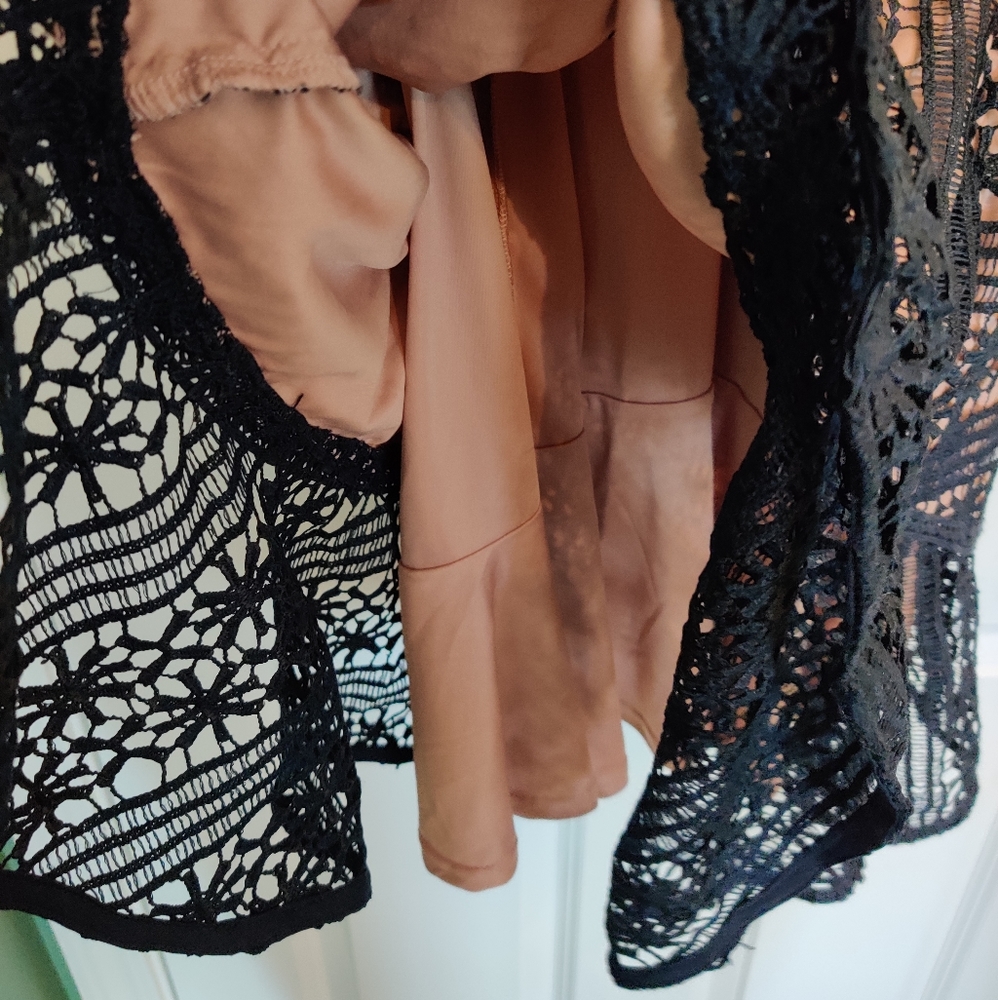 Greylin (Anthropologie) Lace Dress - Picture 4 of 7